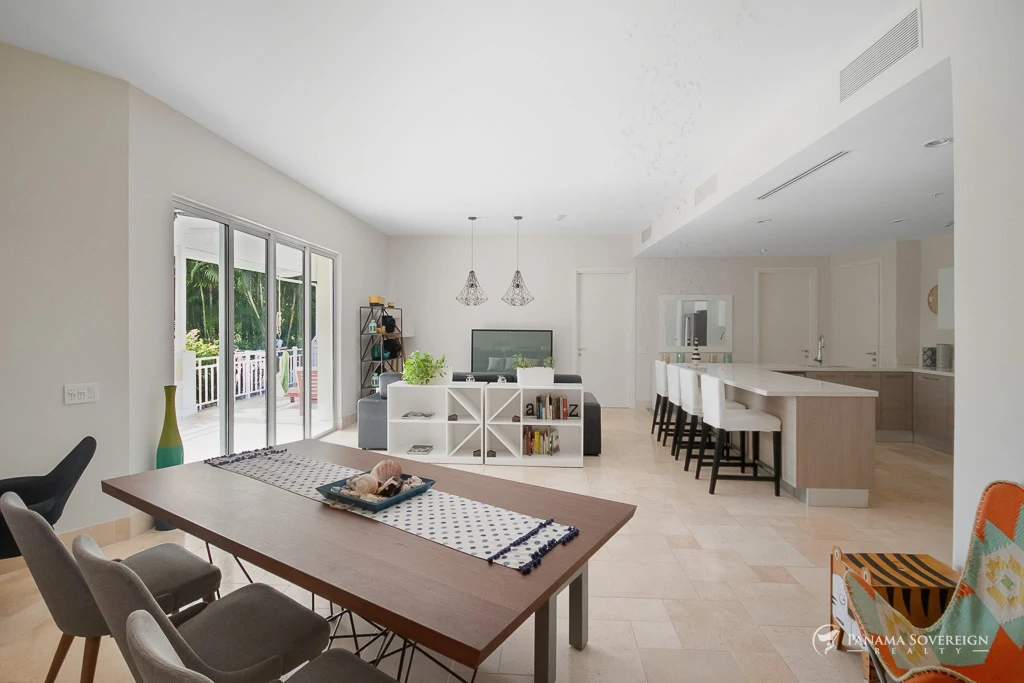 2 Bedroom Condo in Rio Hato