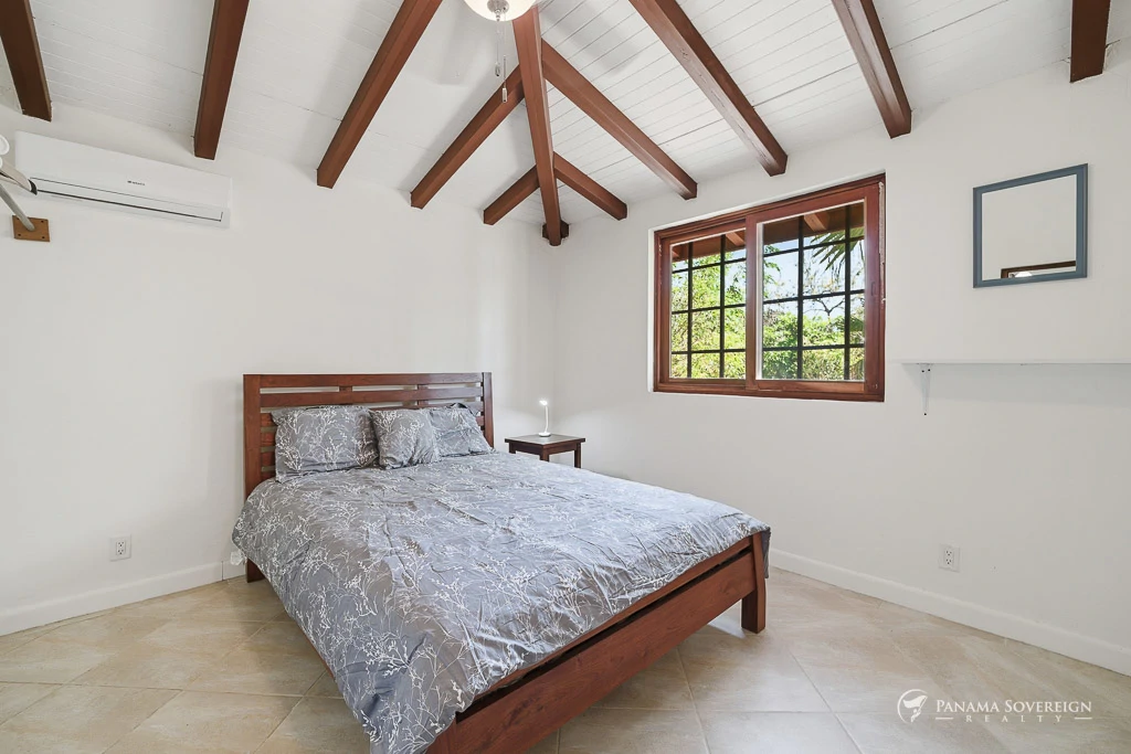 3 Bedroom House in Los Destiladeros - Gallery image 11