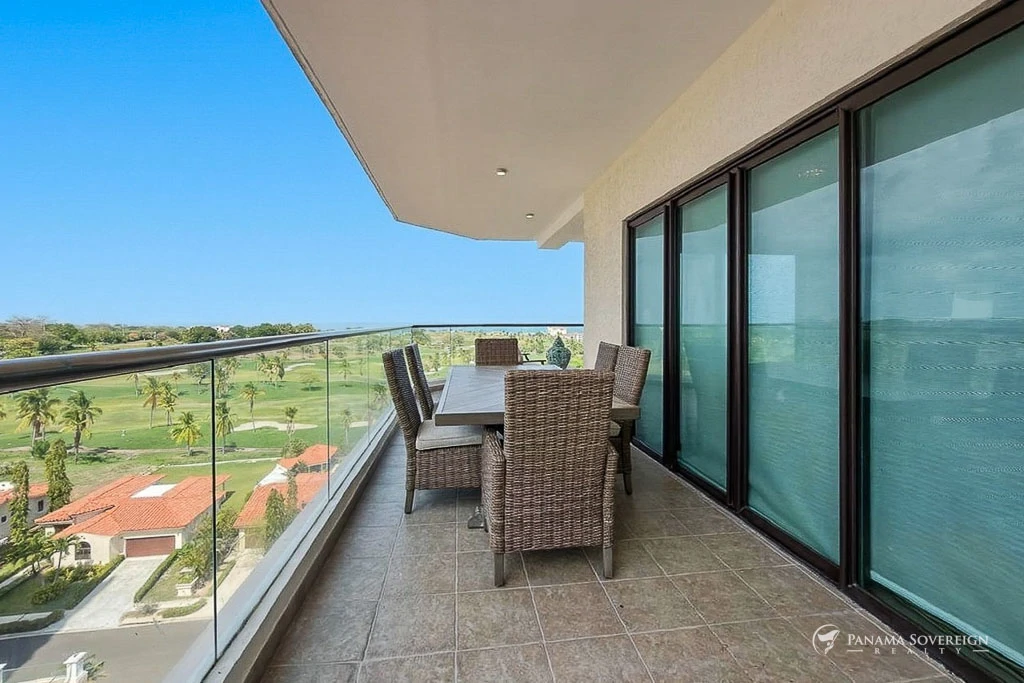 5 Bedroom Condo in San Carlos - Gallery image 29