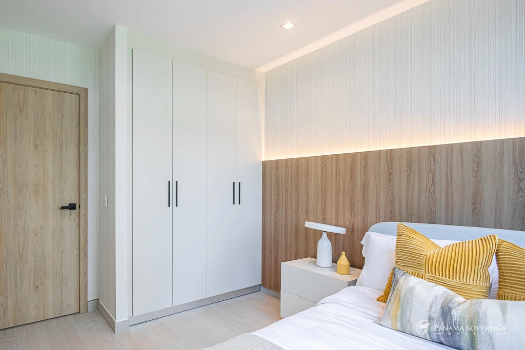 2 Bedroom Condo in Costa del Este - Gallery image 32