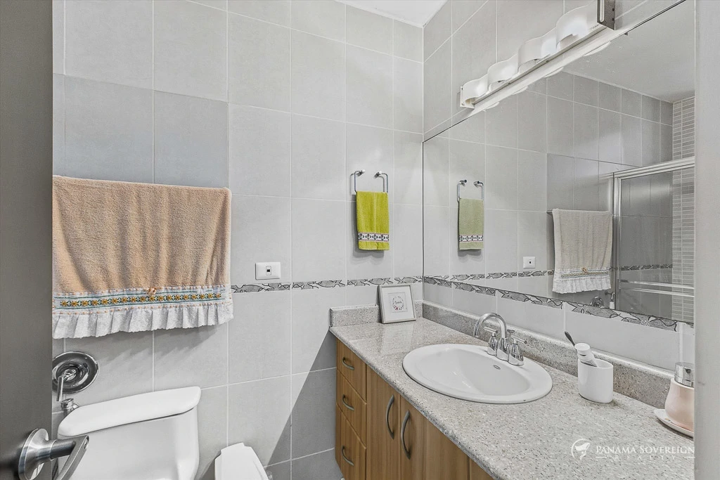 3 Bedroom Condo in San Francisco - Gallery image 19