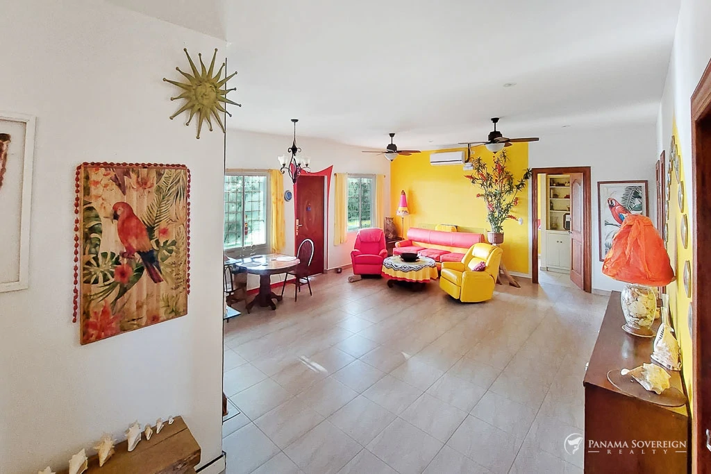 3 Bedroom House in Lake Gatun - Gallery image 9