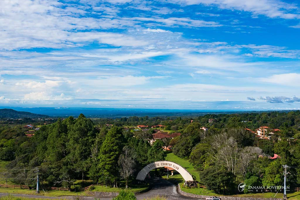 2 Bedroom Condo in Boquete - Gallery image 26