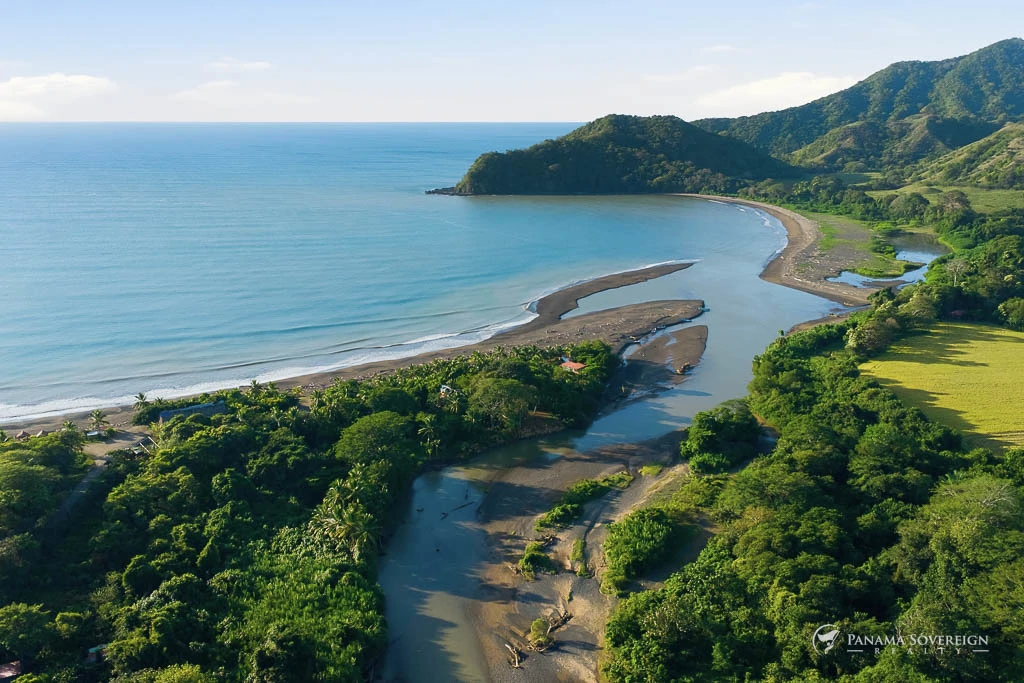 Land in Guanico