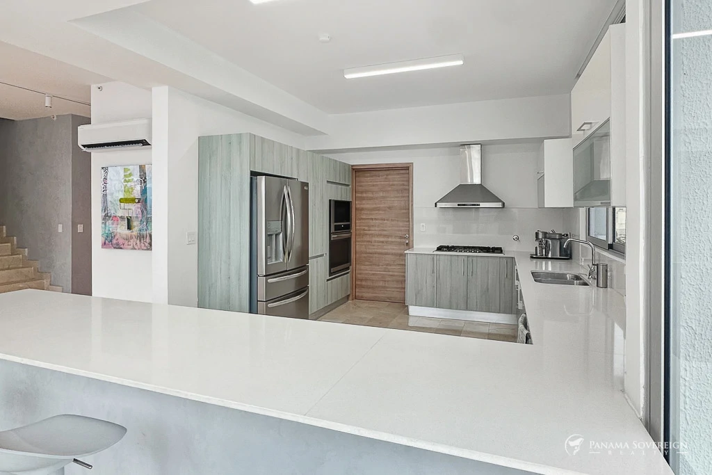 3 Bedroom Condo in Bella Vista - Gallery image 11