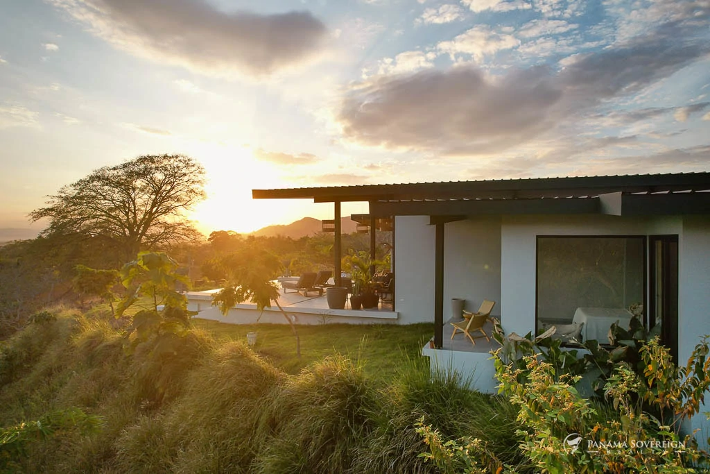 3 Bedroom House in Canas - Gallery image 31