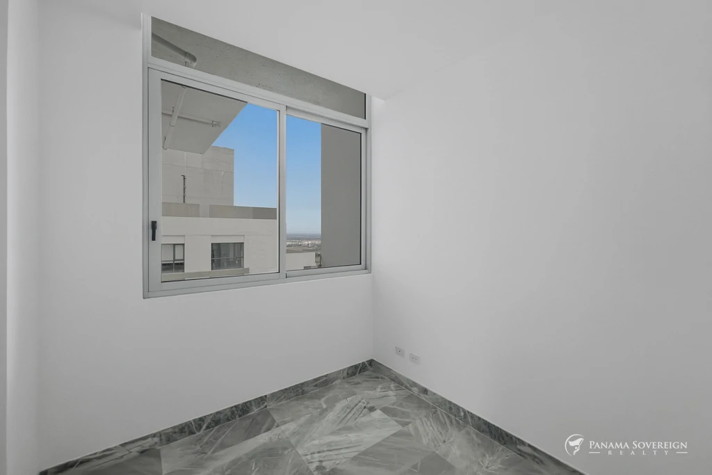 4 Bedroom Condo in Santa Maria - Gallery image 14