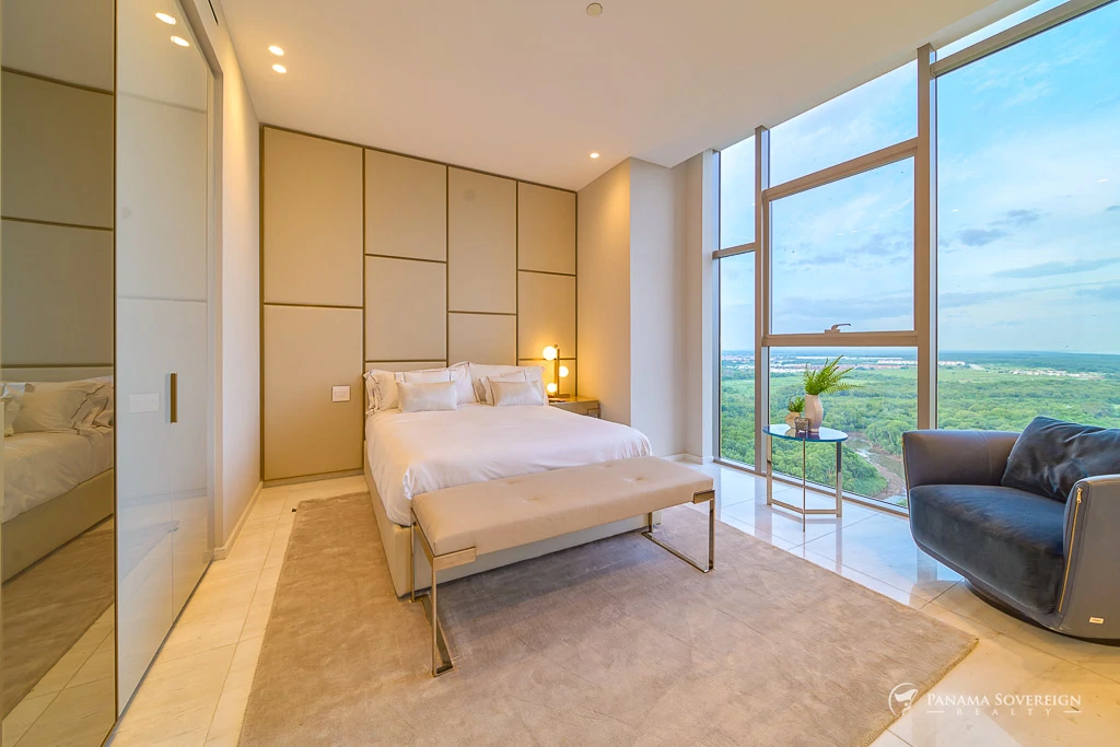 3 Bedroom Condo in Santa Maria - Gallery image 12