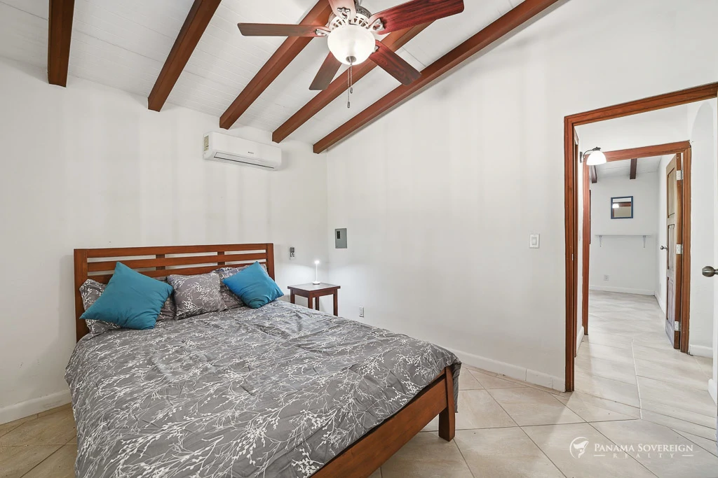 3 Bedroom House in Los Destiladeros - Gallery image 18