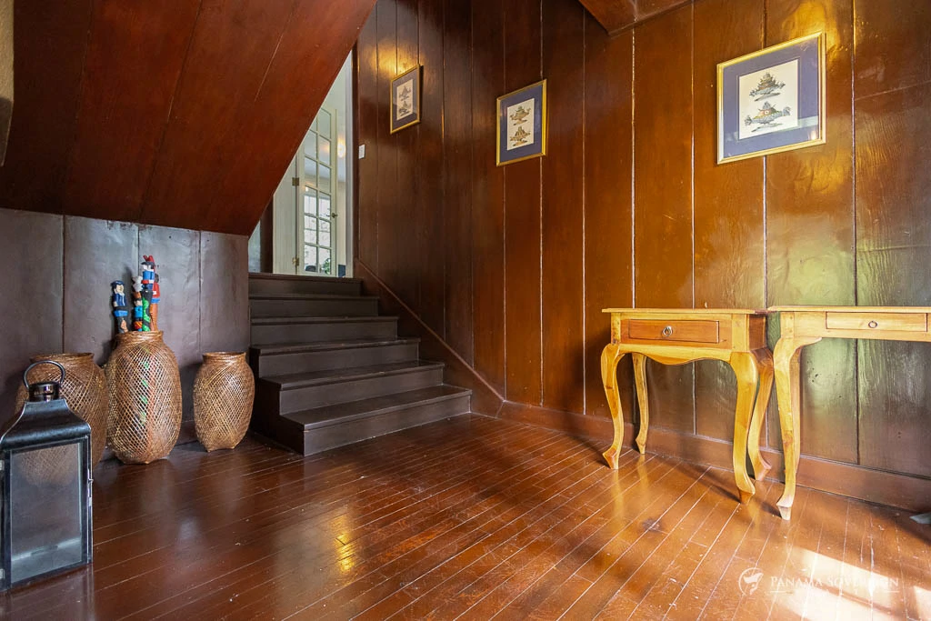 4 Bedroom House in Canal Zone - Gallery image 17