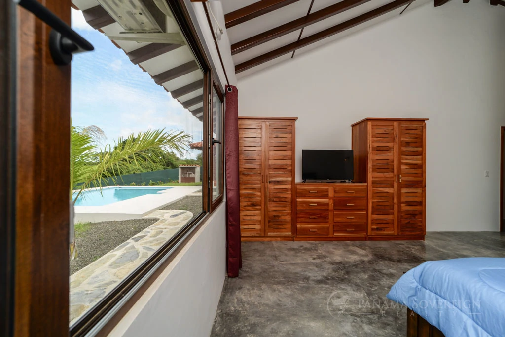3 Bedroom House in Pedasi - Gallery image 3