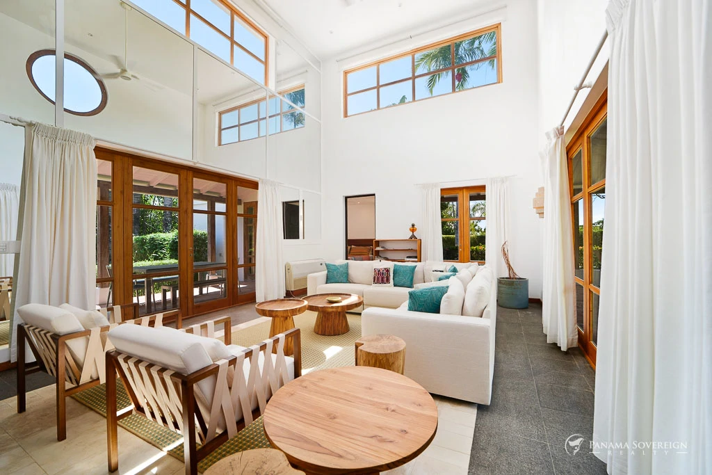 5 Bedroom House in Los Destiladeros - Gallery image 9