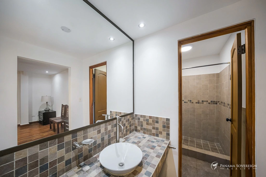 2 Bedroom Condo in Casco Viejo - Gallery image 24