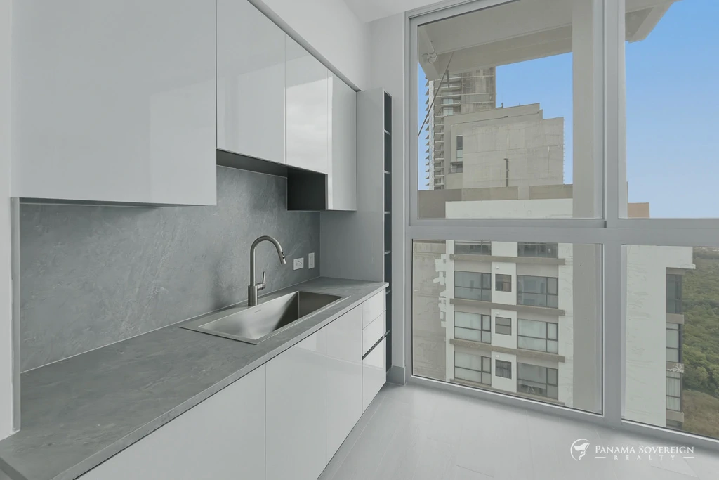 4 Bedroom Condo in Santa Maria - Gallery image 10