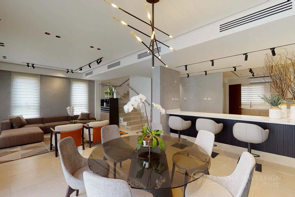 4 Bedroom Condo in Santa Maria - Gallery image 22
