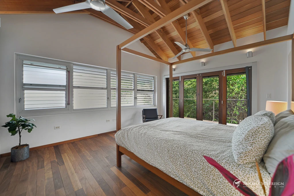 4 Bedroom House in Playa Venao - Gallery image 9