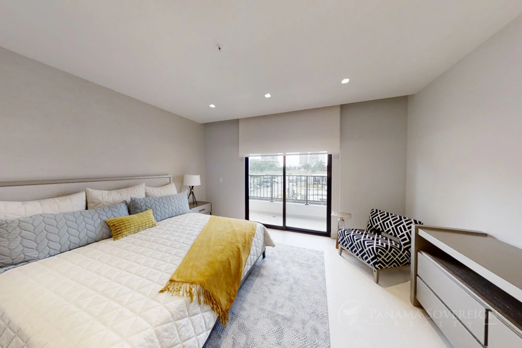3 Bedroom Condo in Costa del Este - Gallery image 9