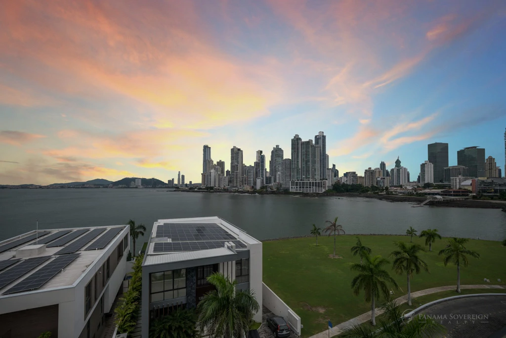 3 Bedroom Condo in Ocean Reef Islands - Gallery image 34