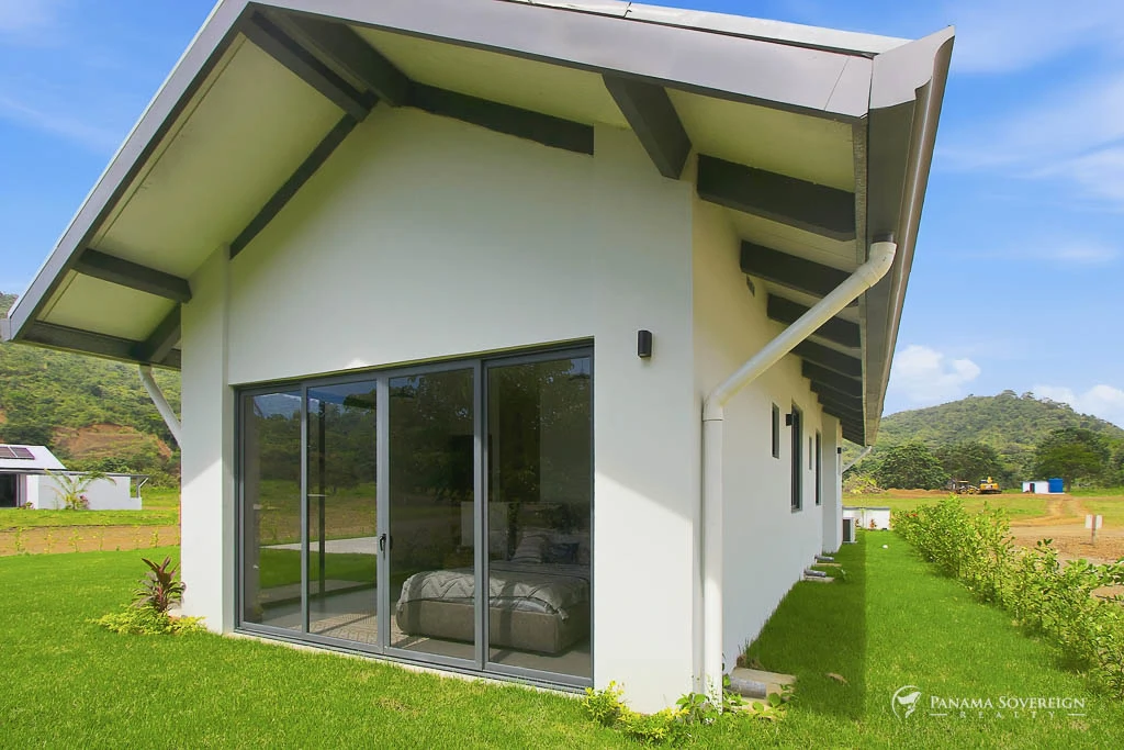 3 Bedroom House in Canas - Gallery image 22