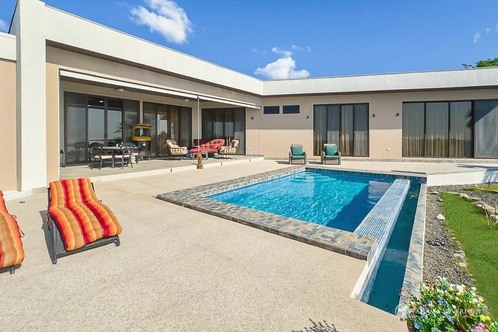 3 Bedroom House in Playa Venao - Gallery image 25