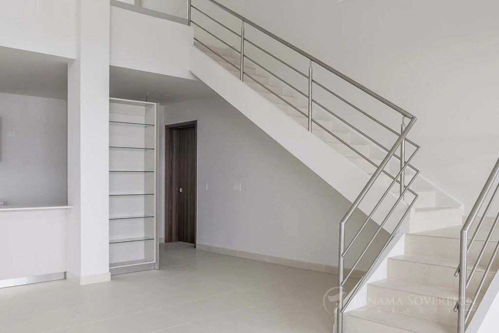 3 Bedroom Condo in Costa del Este - Gallery image 4