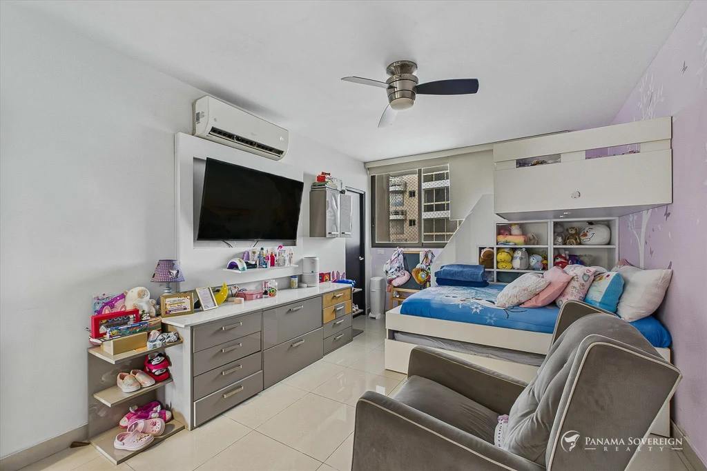 3 Bedroom Condo in San Francisco - Gallery image 16
