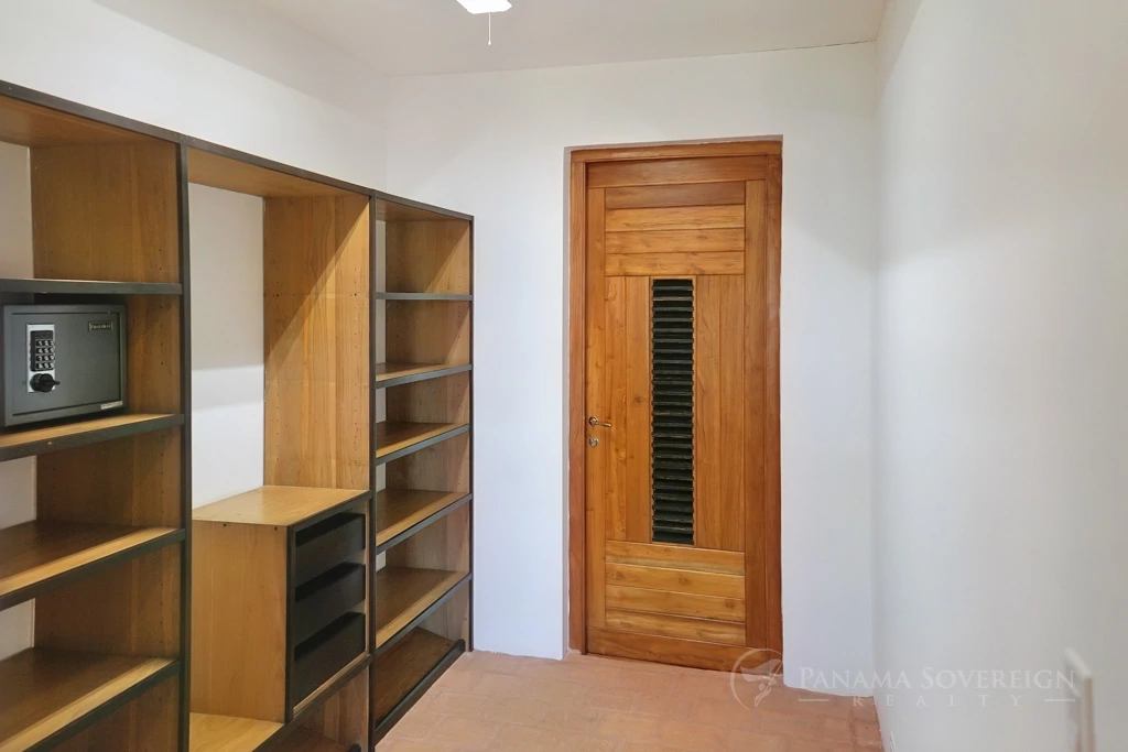 2 Bedroom Condo in Los Destiladeros - Gallery image 12