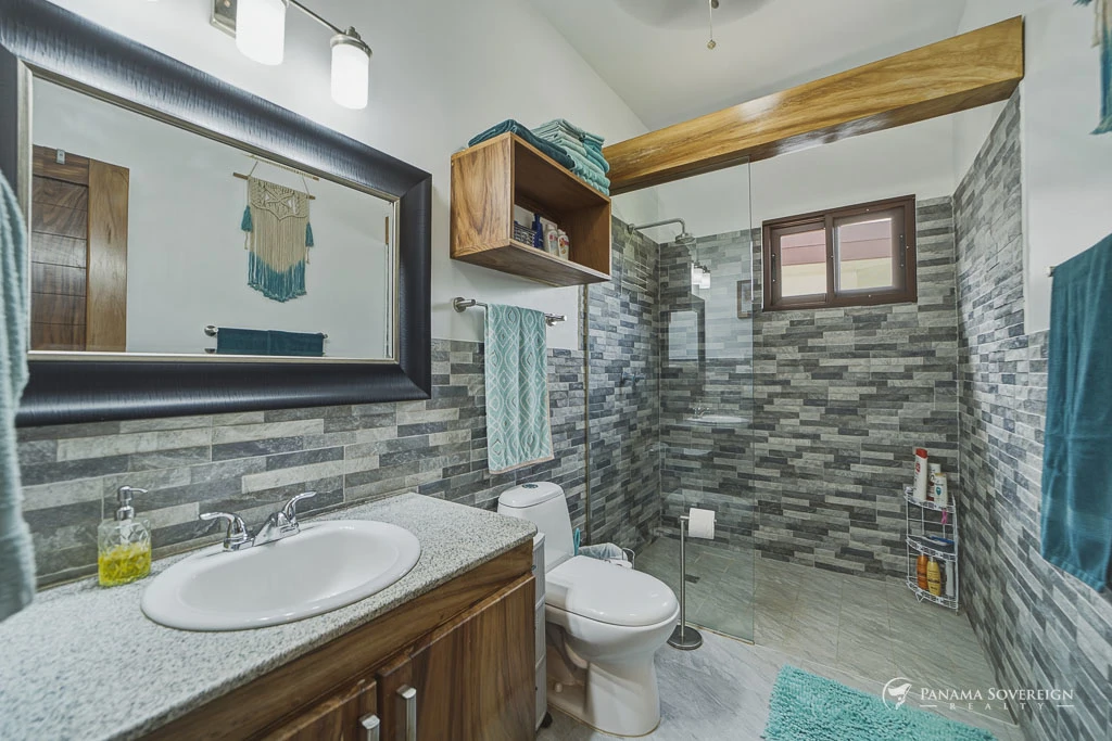 2 Bedroom House in Pedasi - Gallery image 15