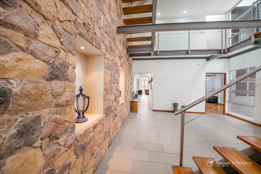 2 Bedroom Condo in Casco Viejo - Gallery image 15