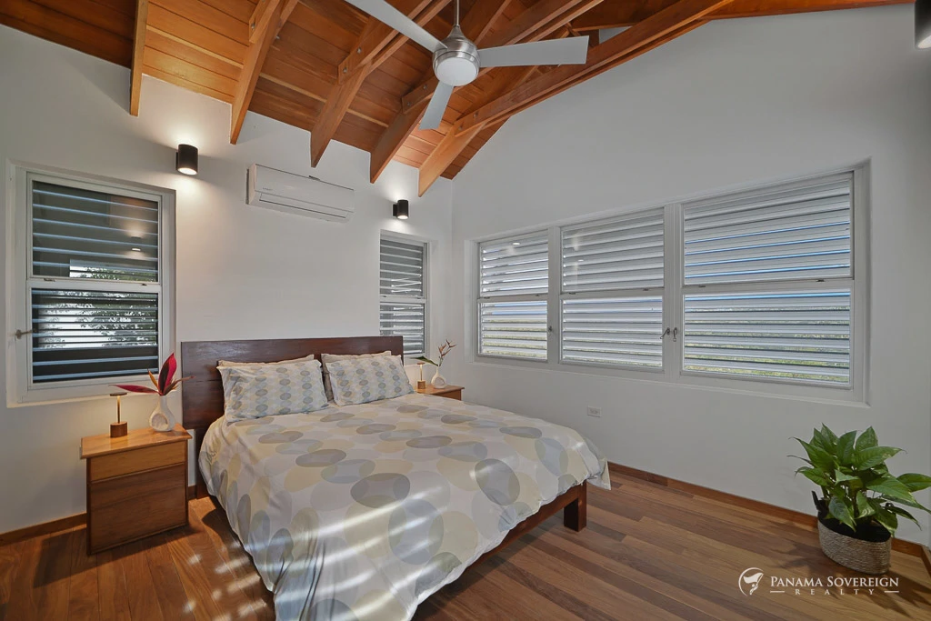 4 Bedroom House in Playa Venao - Gallery image 8