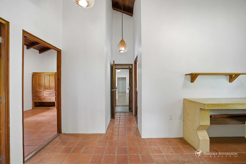4 Bedroom House in Pedasi - Gallery image 26