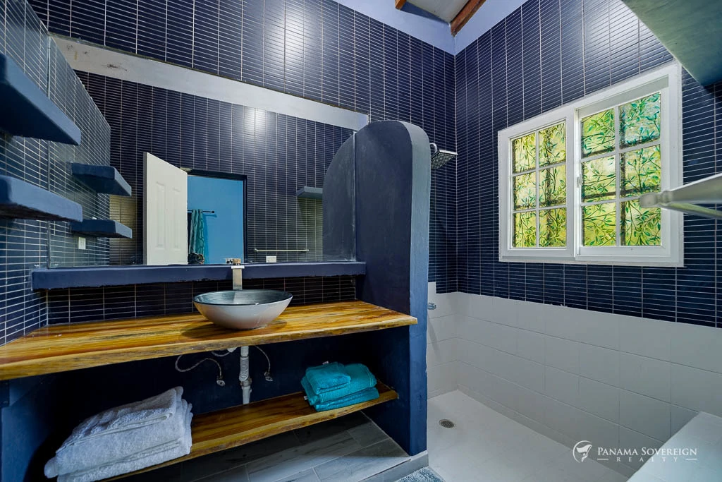 3 Bedroom House in Pedasi - Gallery image 16