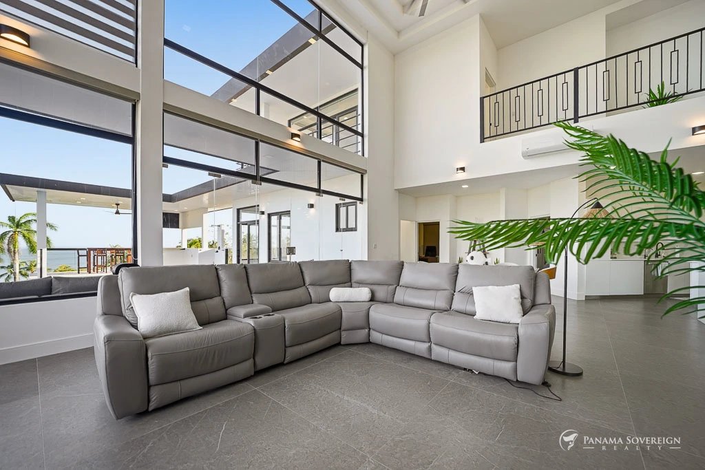 3 Bedroom House in Los Destiladeros - Gallery image 2