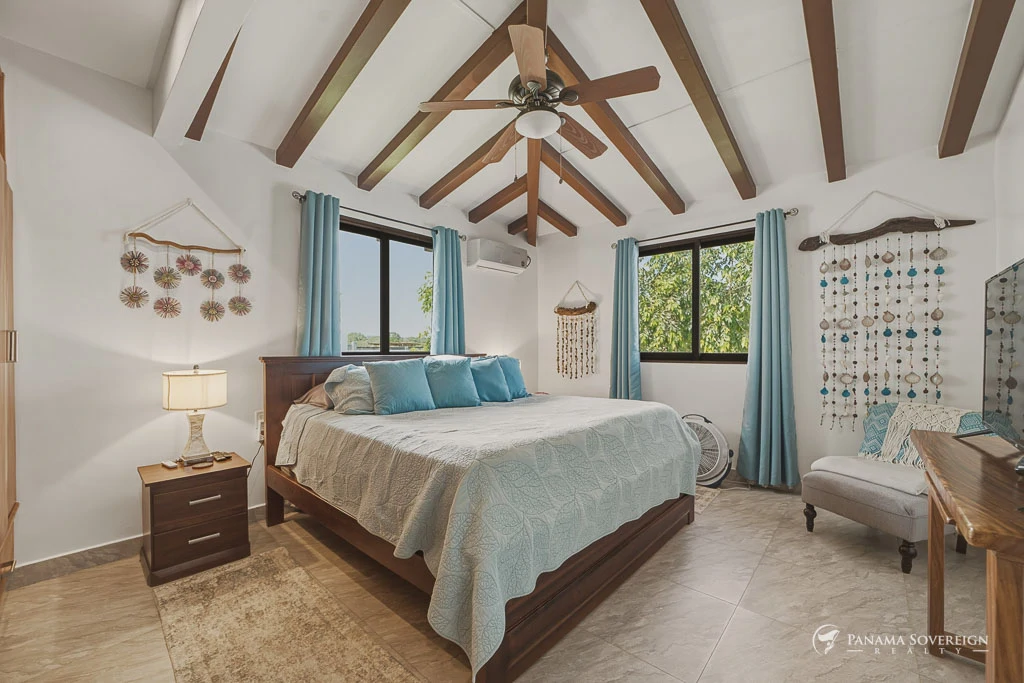 2 Bedroom House in Pedasi - Gallery image 12
