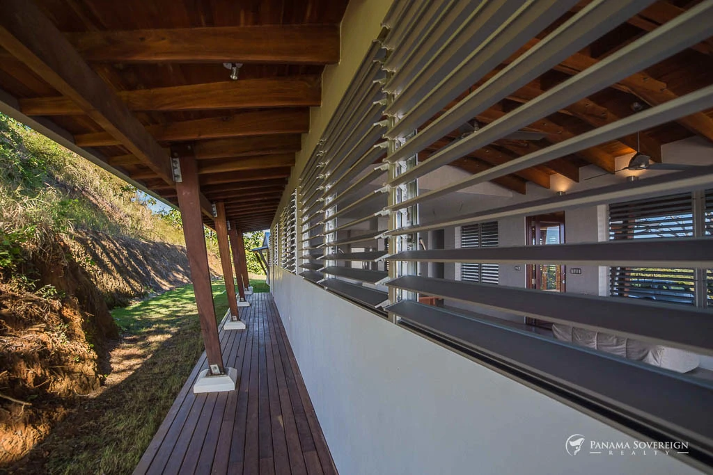 4 Bedroom House in Playa Venao - Gallery image 14