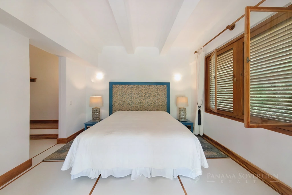 6 Bedroom House in Los Destiladeros - Gallery image 19