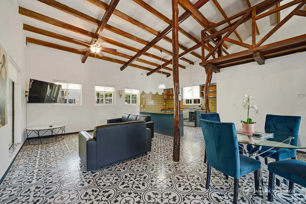 3 Bedroom House in Pedasi - Gallery image 5