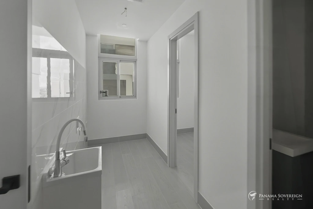 4 Bedroom Condo in Santa Maria - Gallery image 27