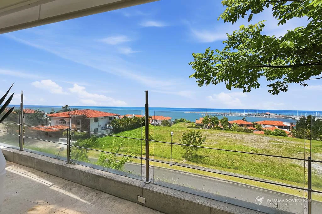 5 Bedroom House in San Carlos - Gallery image 36