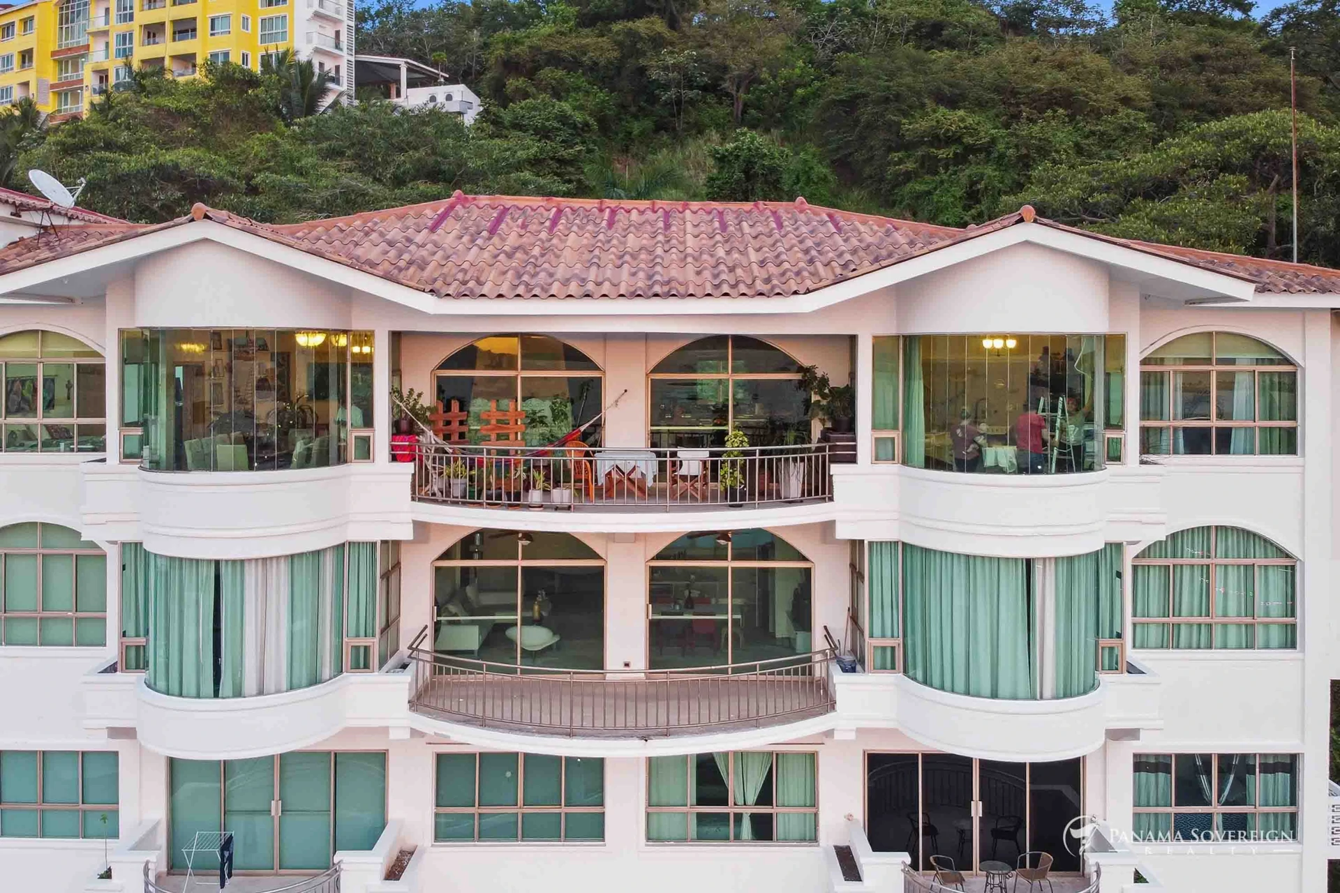 2 Bedroom Condo in Amador Causeway - Gallery image 27
