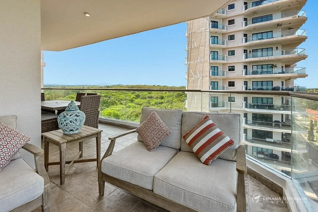 5 Bedroom Condo in San Carlos - Gallery image 25