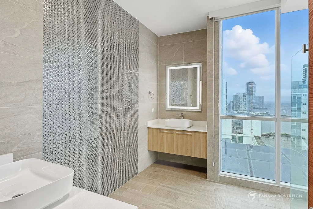 3 Bedroom Condo in Bella Vista - Gallery image 29