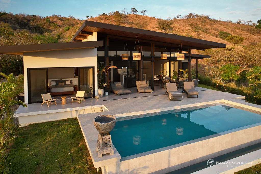 3 Bedroom House in Canas - Gallery image 32