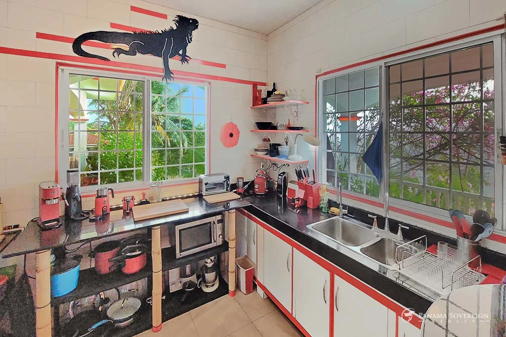 3 Bedroom House in Lake Gatun - Gallery image 12