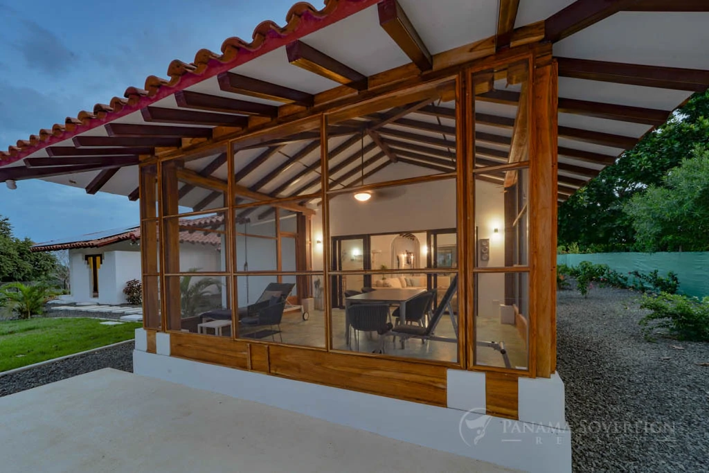 3 Bedroom House in Pedasi - Gallery image 5