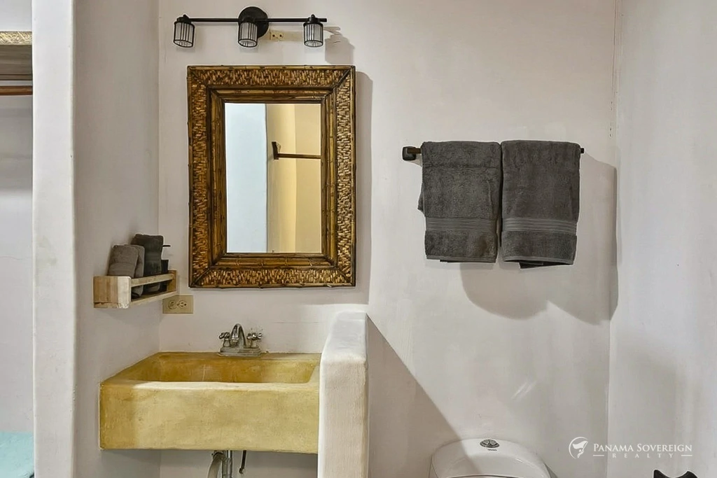2 Bedroom House in Cambutal - Gallery image 26