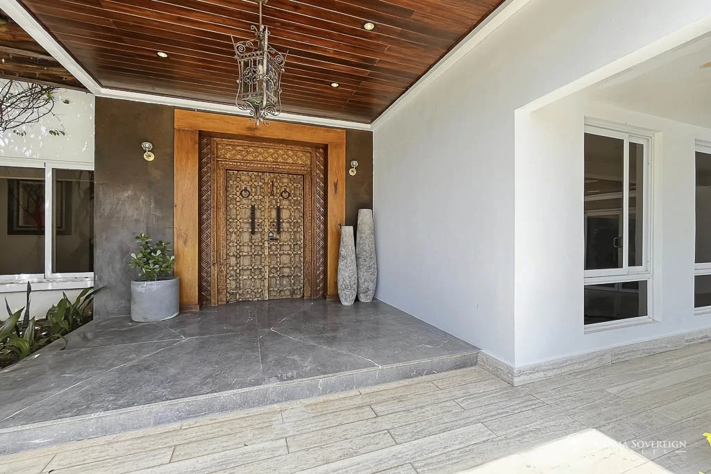 5 Bedroom House in San Carlos - Gallery image 10