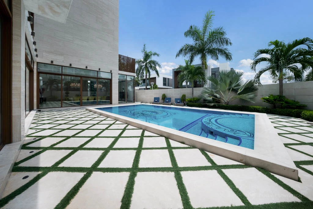 4 Bedroom Condo in Ocean Reef Islands - Gallery image 35
