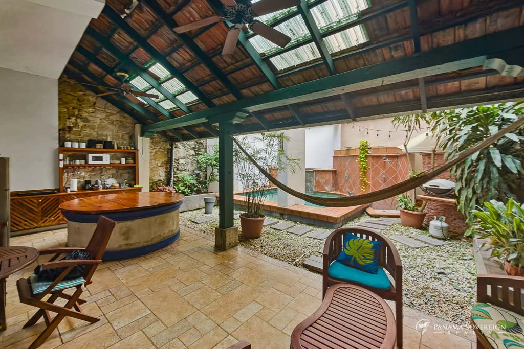 2 Bedroom House in Casco Viejo - Gallery image 5