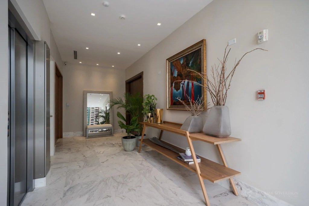 3 Bedroom Condo in Ocean Reef Islands - Gallery image 2